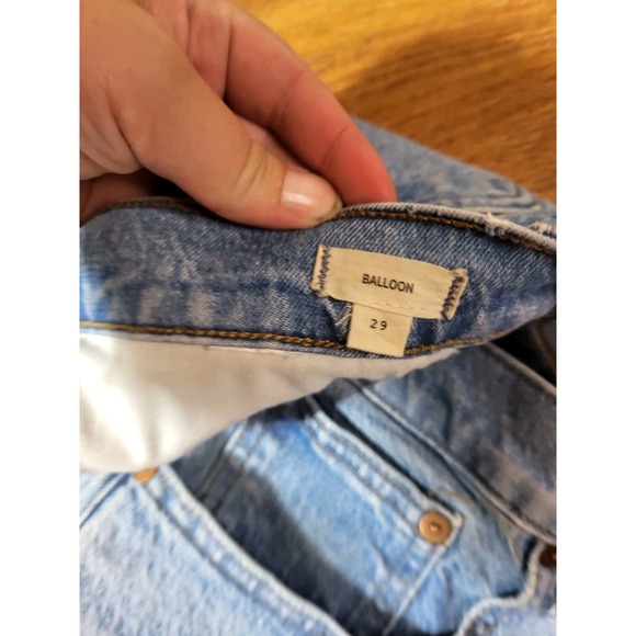 Madewell Blue Light Wash "Balloon" Jean Pant - Size 29 - Picture 5 of 6